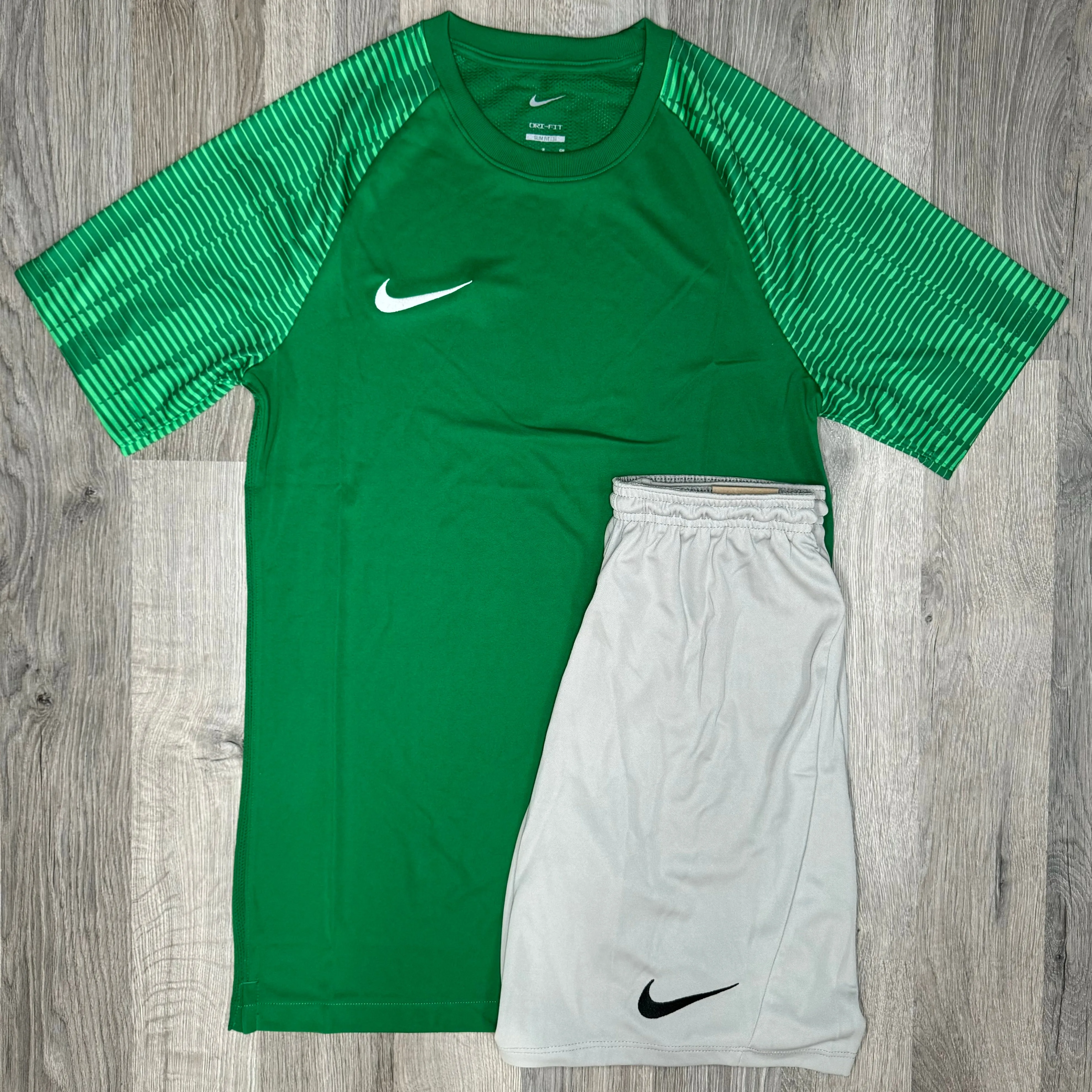 Nike Dri Fit Academy Set - Tee & Shorts - Green / Grey (Junior)